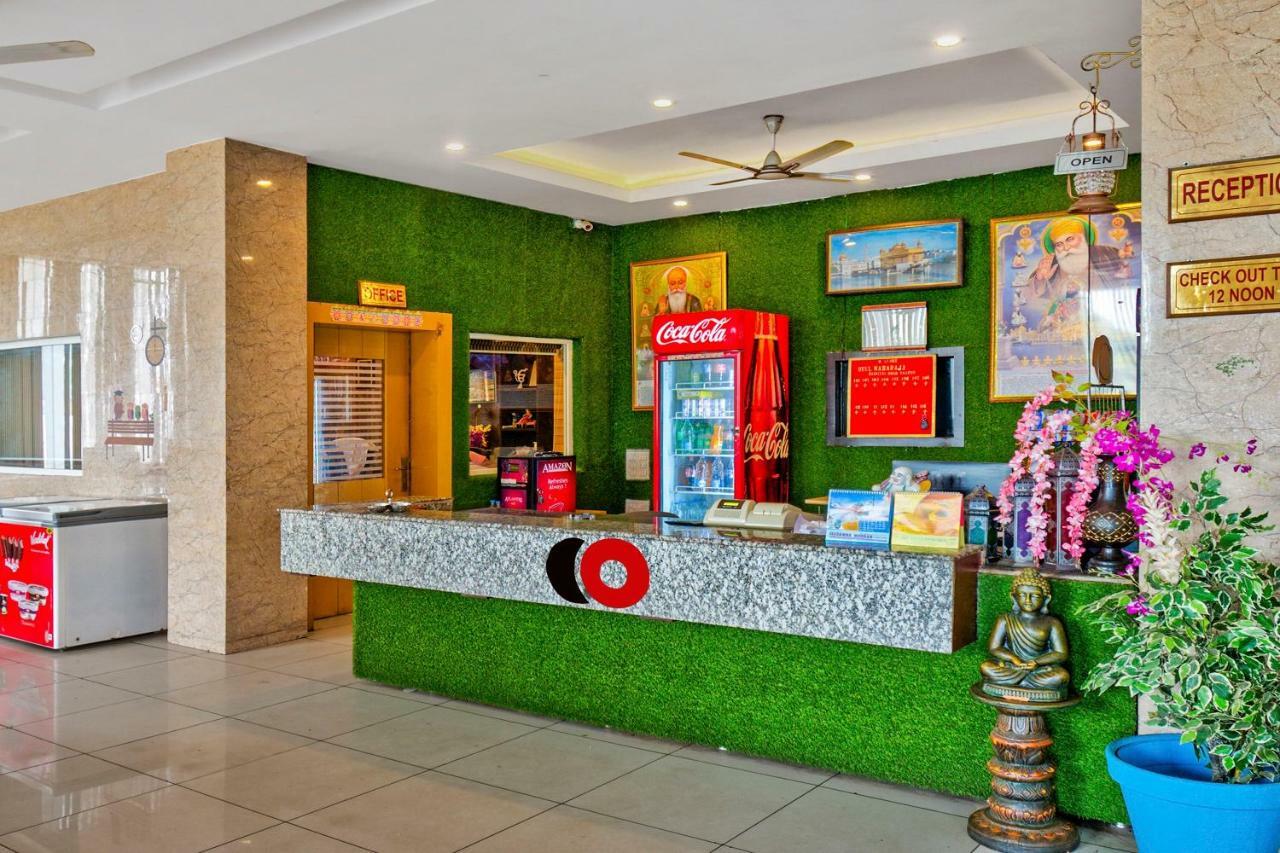Capital O 40833 Maharaja Hotel & Restaurant Deluxe Kashipur Exterior photo